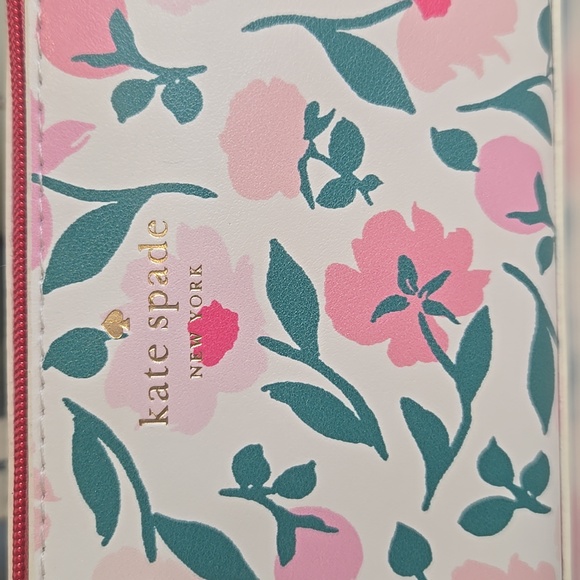 Kate Spade Pencil Pouch With Accessories - Picture 2 of 3